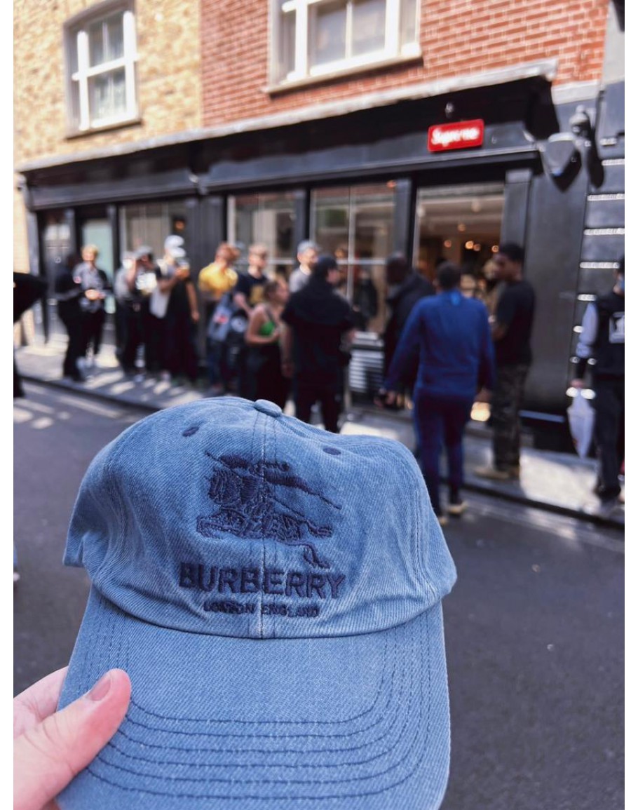帽子 Supreme Burberry Denim 6-Panel cap Supreme Burberry Denim 6-Panel